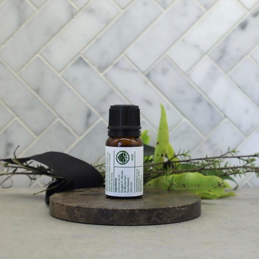 Native Tree Farm's NZ forest oil showing the directions and ingredients on the back of the jar